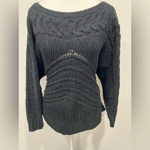 DAVI AND DANI Dolman Sleeve Cable Knit Sweater EUC